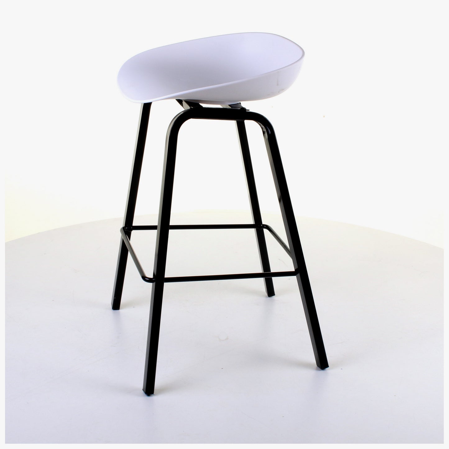 Cremona Bar Stool - White - Set of 2