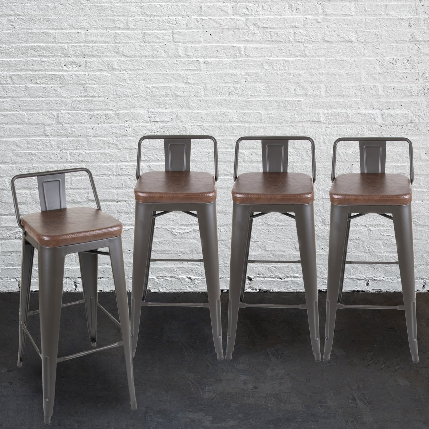 Set of 4 Rustic Bar Stools With Backrest
