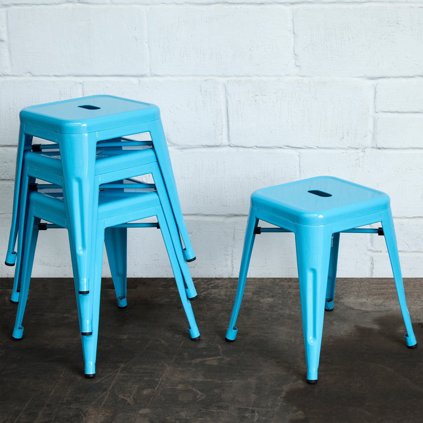 Castel Stool - Eggshell Blue