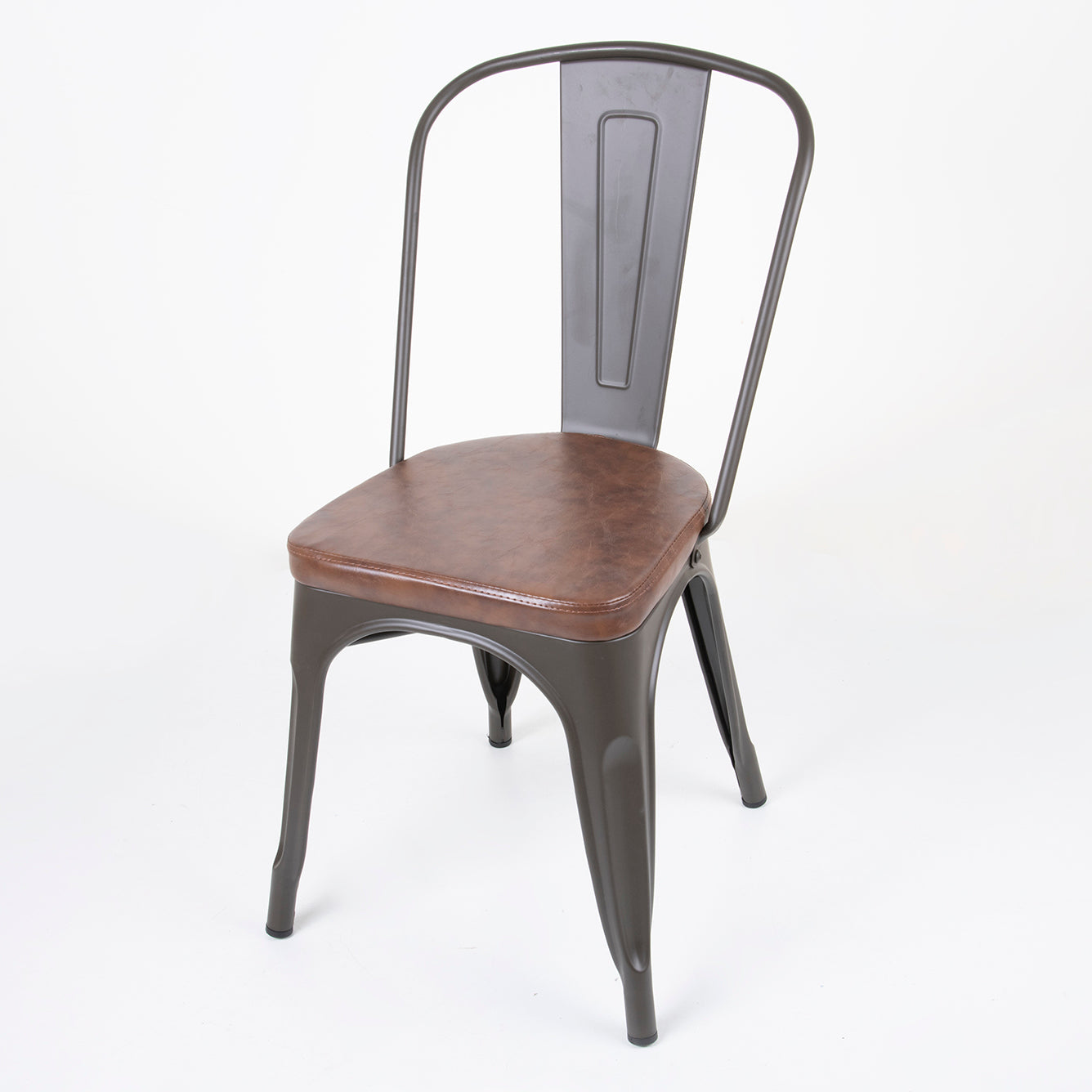 Set of 4 Rustic Cushioned Chair