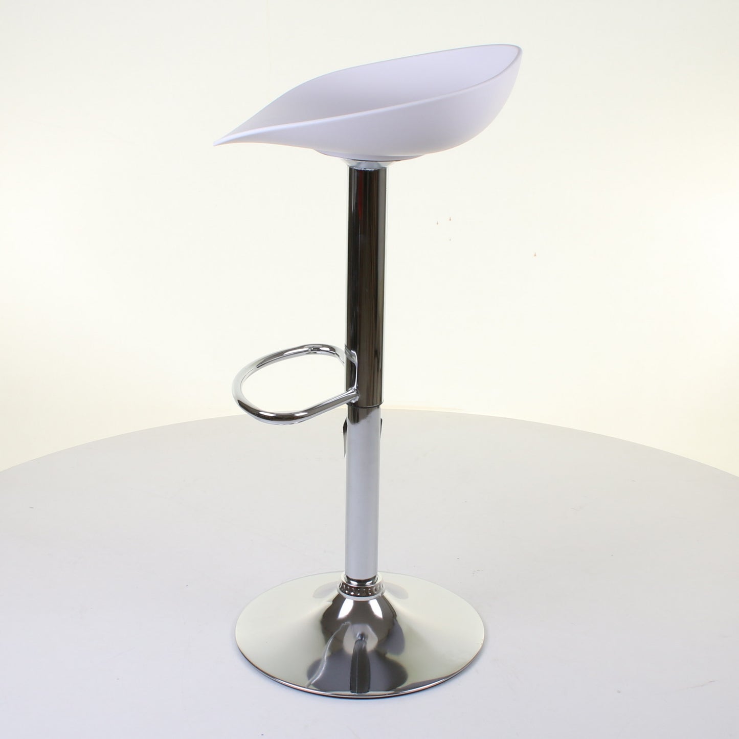 Potenza Bar Stool - White - Set of 2