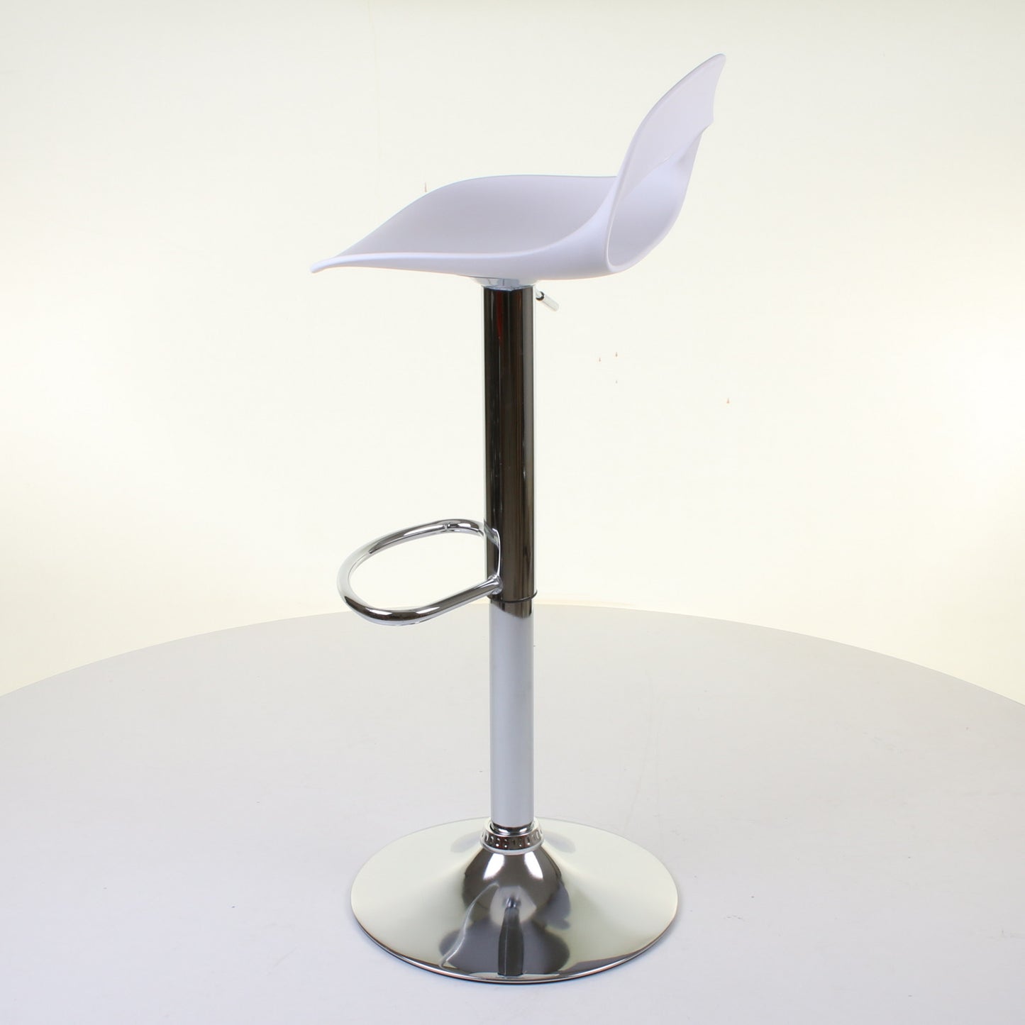Foggia Bar Stool - White - Set of 2