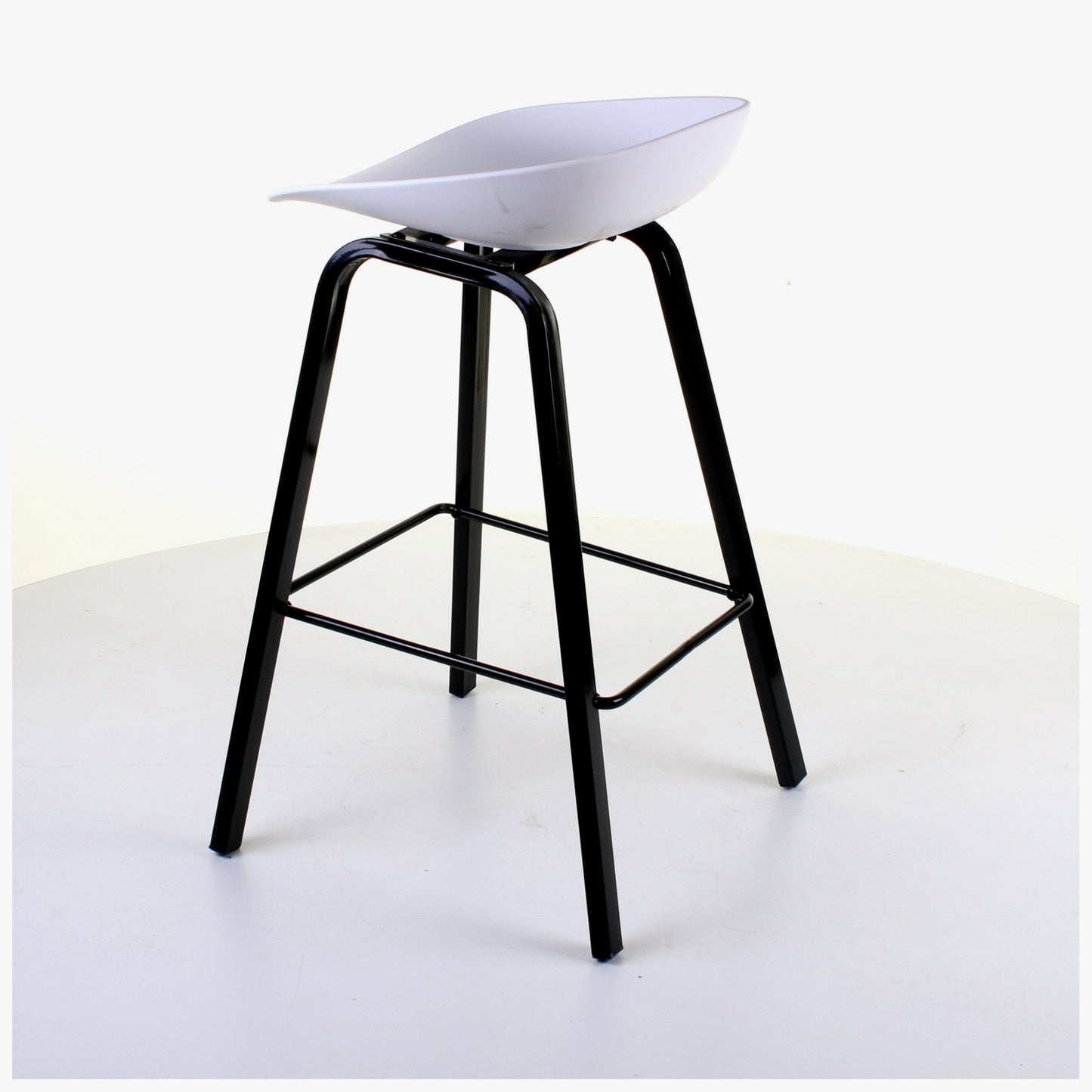 Cremona Bar Stool - White - Set of 2